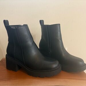 SO Black Chunky Heel Ankle Boots
